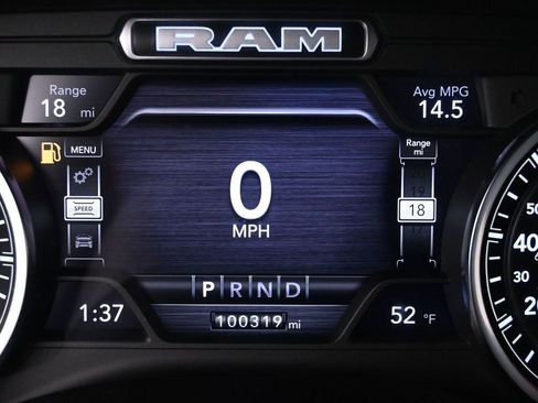Used 2023 RAM 1500 Laramie AWD/4WD image 28