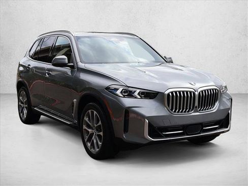 Used 2026 BMW X5 xDrive40i AWD/4WD image 4