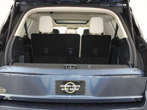 New 2027 Lincoln Navigator L Reserve RWD image 15