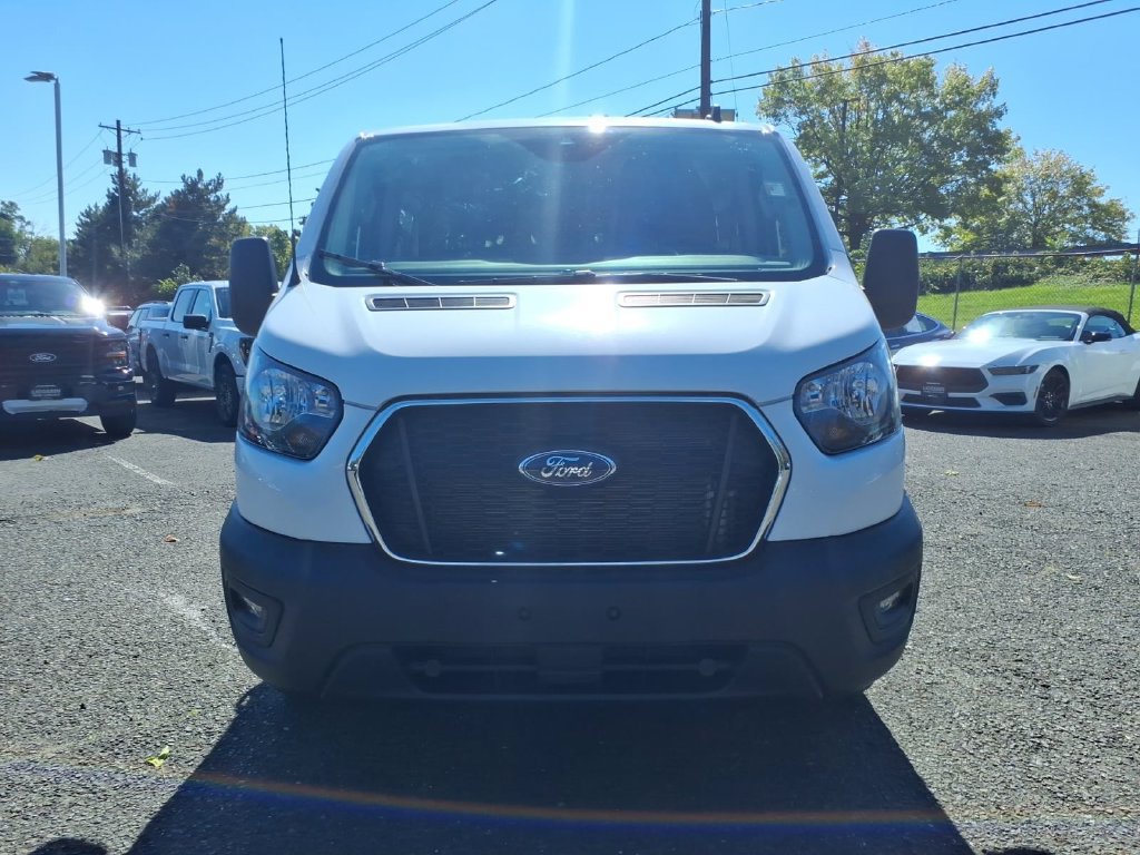 Used 2025 Ford Transit 250 Low Roof w/ Exterior Upgrade Package RWD image 2