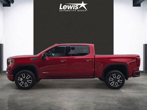 Used 2021 GMC Sierra 1500 AT4 w/ AT4 Preferred Package AWD/4WD image 2