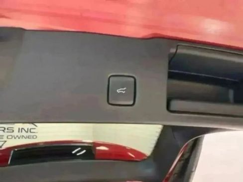 Used 2020 Ford Escape SEL image 31