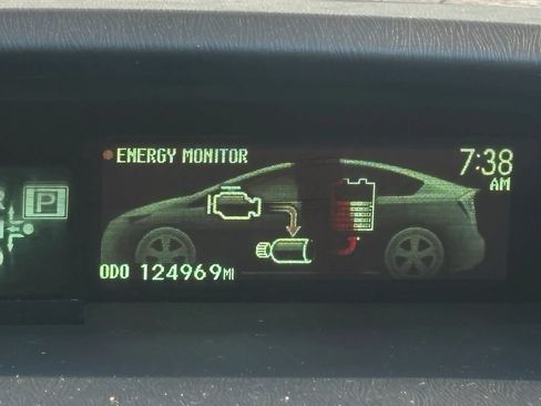 Used 2012 Toyota Prius Three FWD image 5