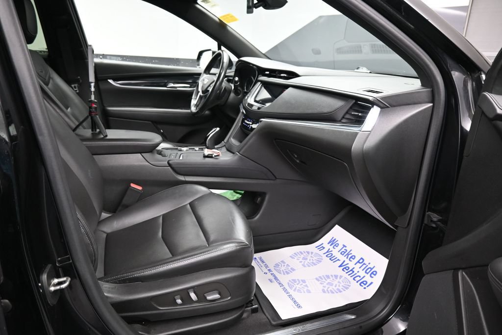 Used 2022 Cadillac XT5 Premium Luxury AWD/4WD image 18