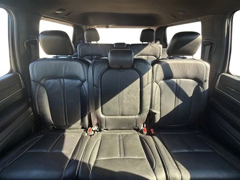 Used 2022 Jeep Wagoneer Series II image 28