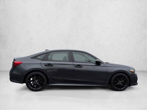 Used 2024 Honda Civic Sport image 4