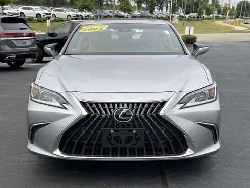 Used 2024 Lexus ES 350 w/ Premium Package FWD image 2