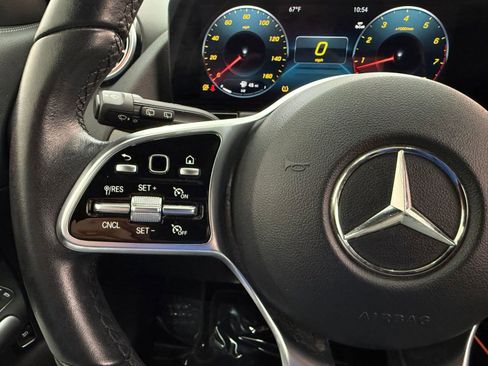 Certified 2023 Mercedes-Benz GLA 250 image 14