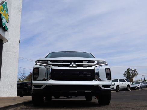 Used 2024 Mitsubishi Outlander Sport AWD image 17