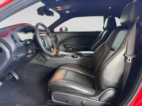 Used 2023 Dodge Challenger SXT w/ Plus Package RWD image 15