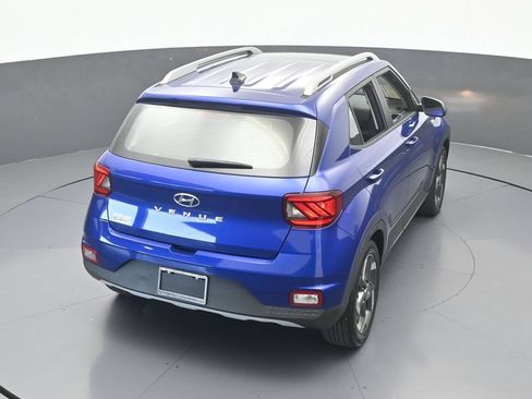 Used 2022 Hyundai Venue SEL FWD image 43