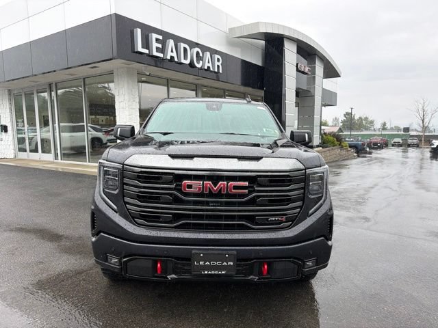Used 2024 GMC Sierra 1500 AT4 w/ Technology Package AWD/4WD image 8