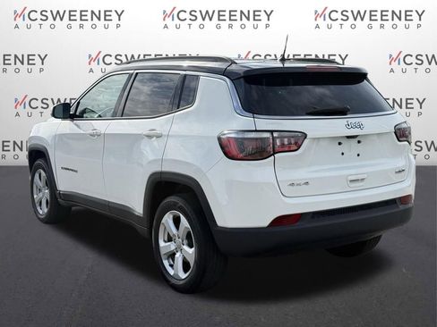 Used 2018 Jeep Compass Latitude w/ Cold Weather Group AWD/4WD image 5