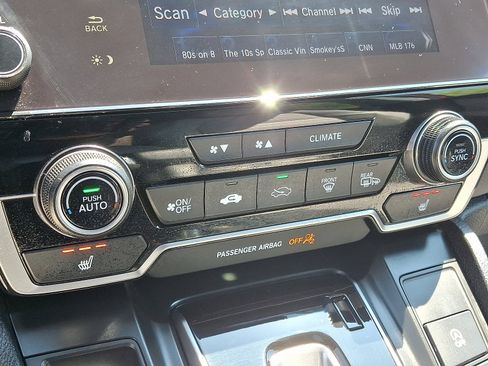 Certified 2021 Honda CR-V Touring image 16