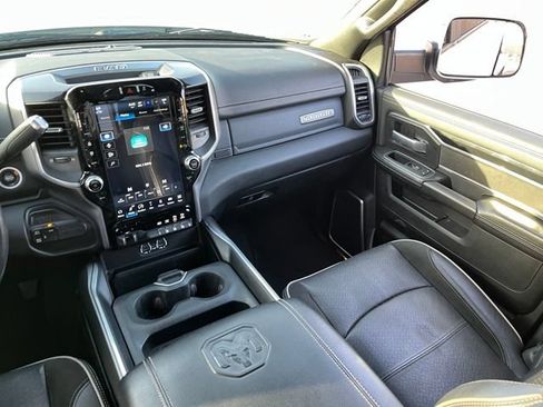 Certified 2022 RAM 2500 Laramie AWD/4WD image 11