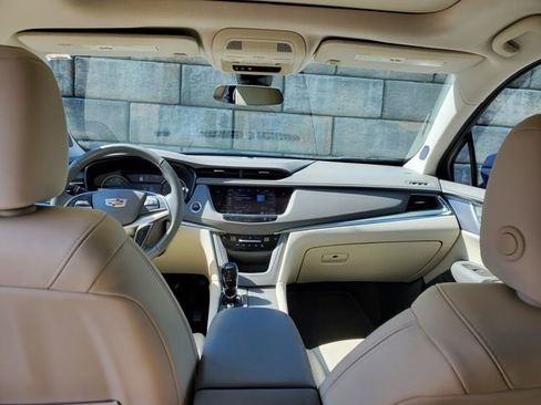 Used 2023 Cadillac XT5 Premium Luxury image 27