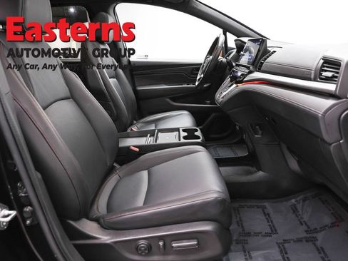 Used 2025 Honda Odyssey Sport-L image 24