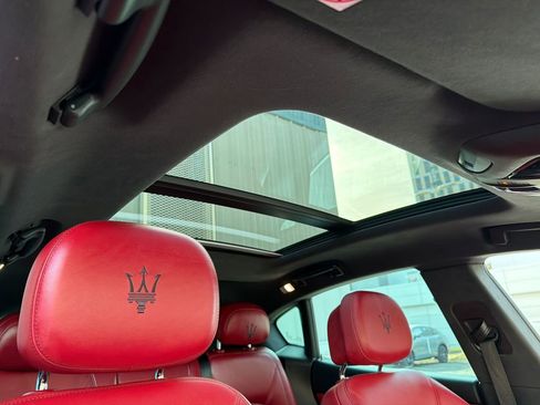 Used 2022 Maserati Levante GT image 14