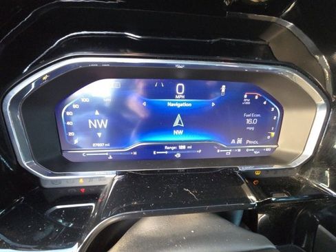 Used 2024 Chevrolet Silverado 3500 High Country image 16