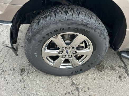 Used 2020 Ford F150 XLT w/ Equipment Group 302A Luxury AWD/4WD image 9
