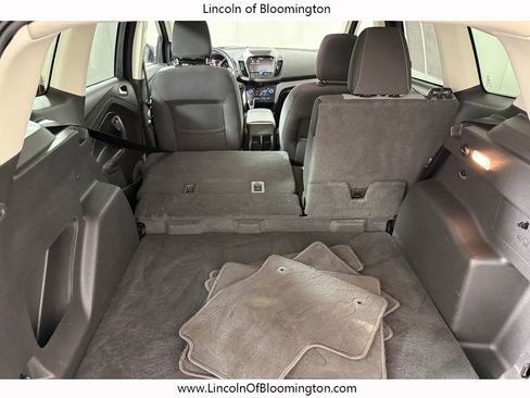 Used 2019 Ford Escape SE image 44