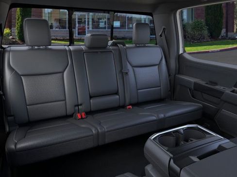 New 2025 Ford F150 Lariat w/ Equipment Group 501A Mid image 11