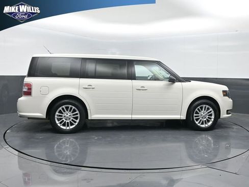 Used 2013 Ford Flex SEL image 8