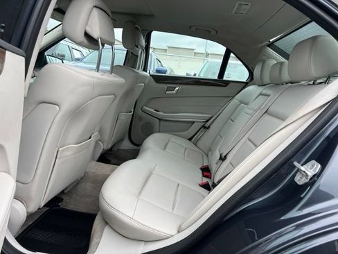 Used 2014 Mercedes-Benz E 350 Sedan image 15