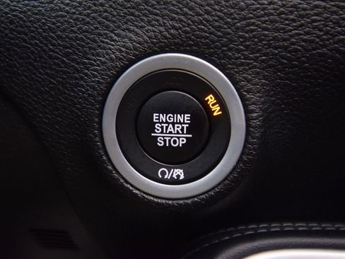 Used 2021 Dodge Challenger R/T Scat Pack w/ Driver Convenience Group image 33