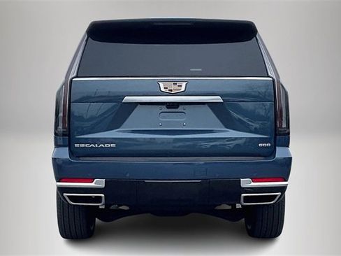 Used 2026 Cadillac Escalade Luxury w/ Touring Package image 6