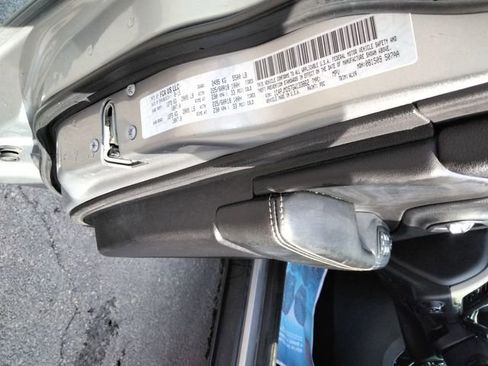 Used 2016 Jeep Cherokee Limited w/ Trailer Tow Group image 14