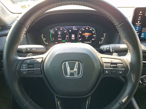 Used 2024 Honda Accord EX-L image 19
