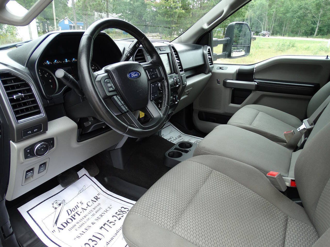 Used 2019 Ford F150 4x4 SuperCrew XLT w/ Equipment Group 301A Mid image 9