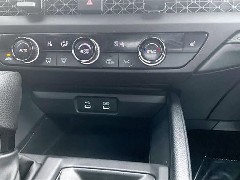 Used 2023 Honda Accord EX image 32