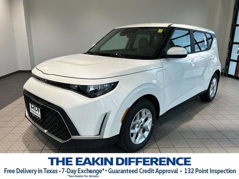 Used 2025 Kia Soul LX w/ LX Technology Package image 1