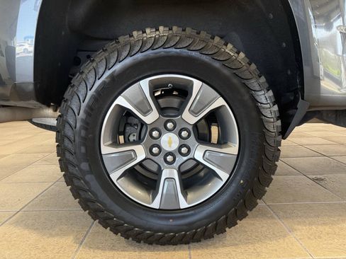 Used 2016 Chevrolet Colorado Z71 AWD/4WD image 30