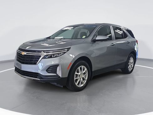 Certified 2024 Chevrolet Equinox LT w/ LPO, Floor Liner Package FWD image 9