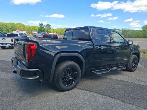Used 2025 GMC Sierra 1500 Elevation w/ Preferred Package AWD/4WD image 6