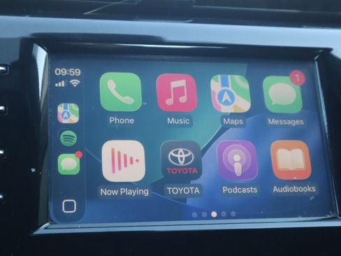 Used 2019 Toyota Camry SE image 62