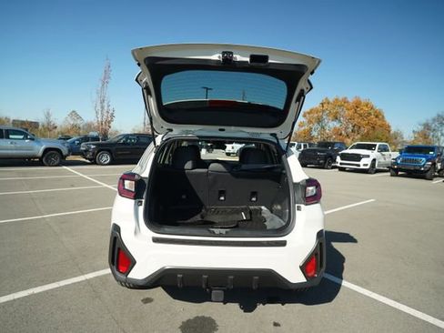 Used 2024 Subaru Crosstrek 2.0i Premium w/ Crosstrek Mirror Package image 17