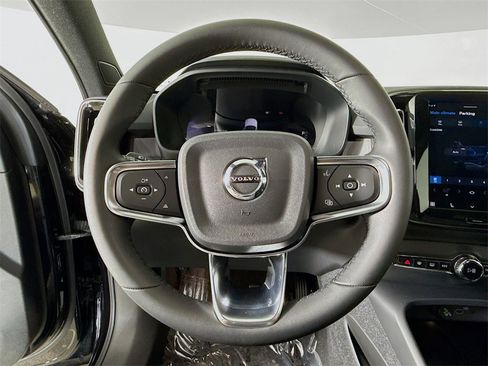 Certified 2023 Volvo C40 P8 Recharge Plus image 11