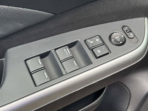 Used 2016 Honda CR-V EX-L image 19