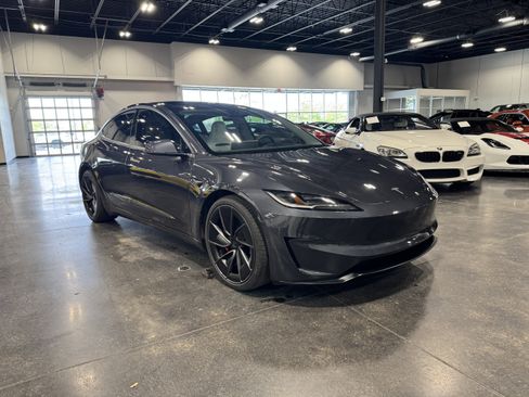 Used 2025 Tesla Model 3 Performance AWD/4WD image 16