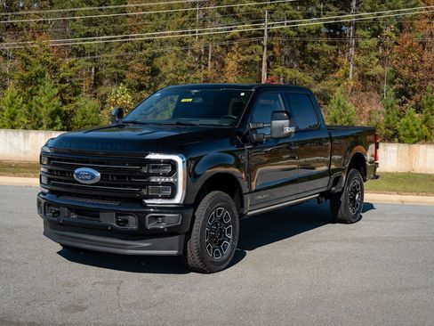 New 2026 Ford F350 Platinum w/ FX4 Off-Road Package AWD/4WD image 9