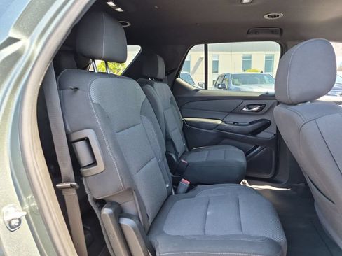 Used 2023 Chevrolet Traverse LT FWD image 27