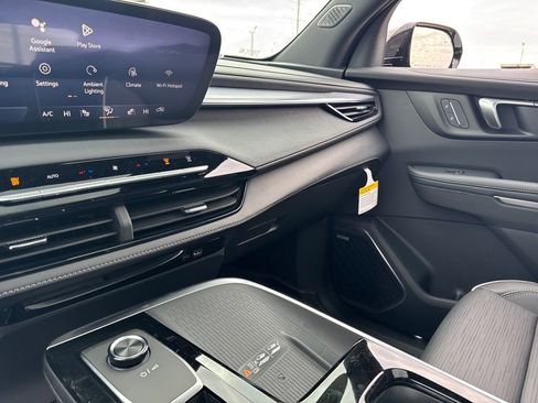 New 2026 Buick Enclave Sport Touring w/ Power Package image 18