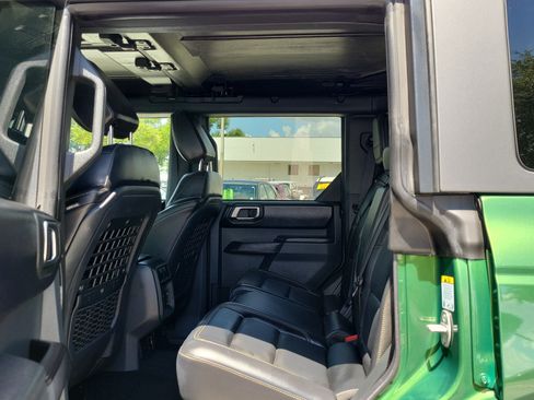 Certified 2025 Ford Bronco Badlands AWD/4WD image 11