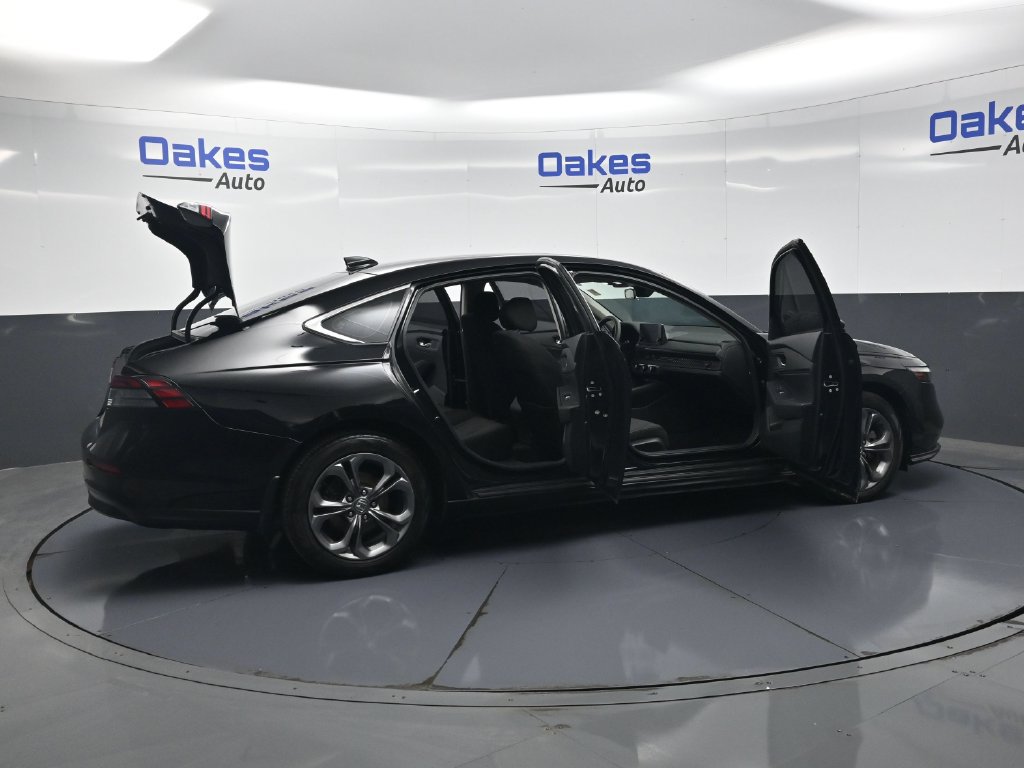 Used 2023 Honda Accord EX image 50