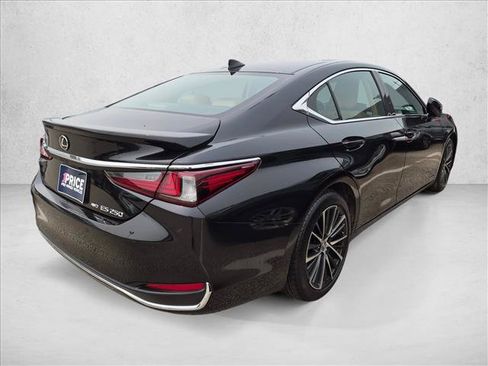 Used 2022 Lexus ES 250 w/ Premium Package AWD/4WD image 4