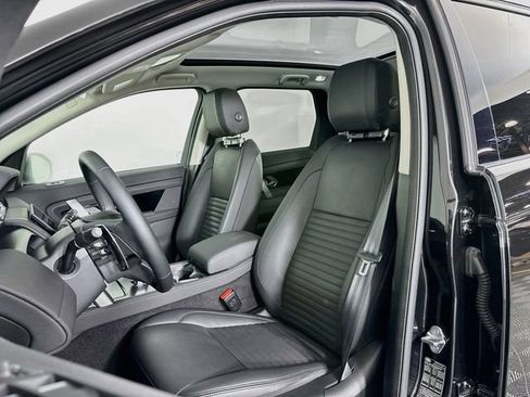 Used 2025 Land Rover Discovery Sport S AWD/4WD image 22